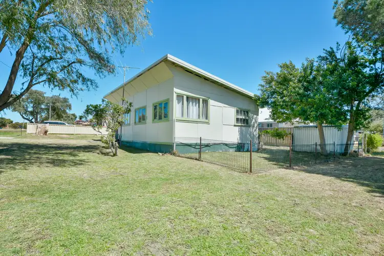 2 Ludlow Way, Warnbro WA 6169