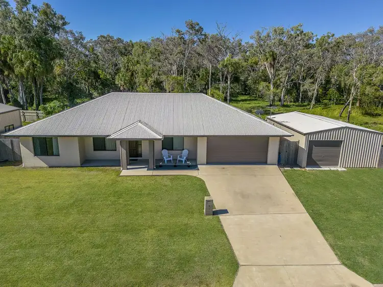 8 Currawinya Court, Bushland Beach QLD 4818