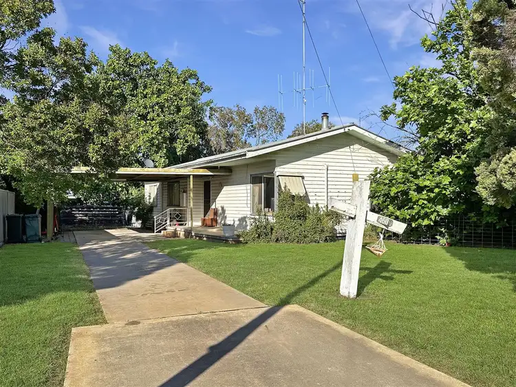 460 Wood Street, Deniliquin NSW 2710