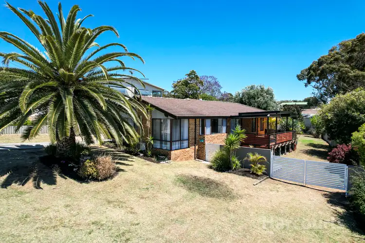 32 Scenic Drive, Falcon WA 6210