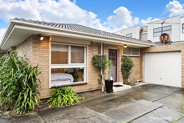 2/20 Wetherby Road, Doncaster VIC 3108