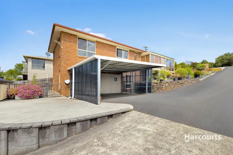 1/1 Greenacre Street, Upper Burnie TAS 7320