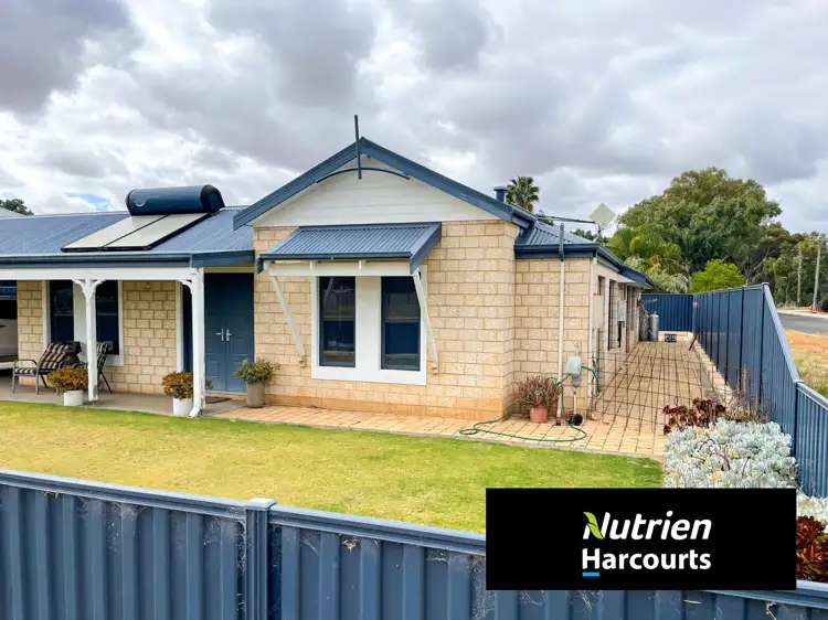 30 Brooking Street, Williams WA 6391