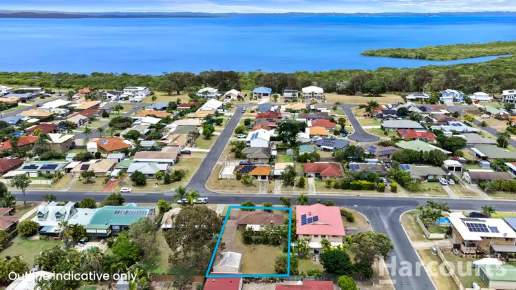 175 Pulgul Street, Urangan QLD 4655