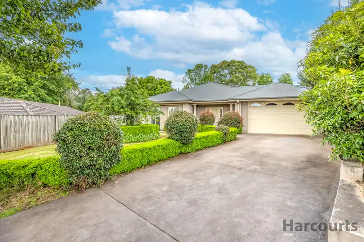 Second view of Homely house listing, 4 Cantona Court, Warragul VIC 3820