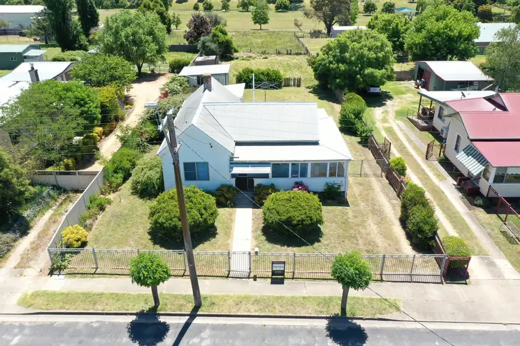394 Rouse Street, Tenterfield NSW 2372