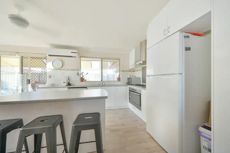 Fifth view of Homely house listing, 33 Arabella Meander, Warnbro WA 6169