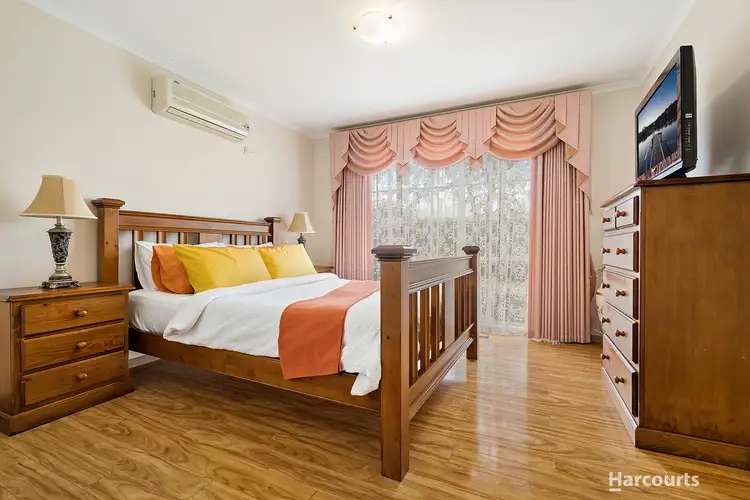 Sixth view of Homely house listing, 5 Bramwell Close, Endeavour Hills VIC 3802