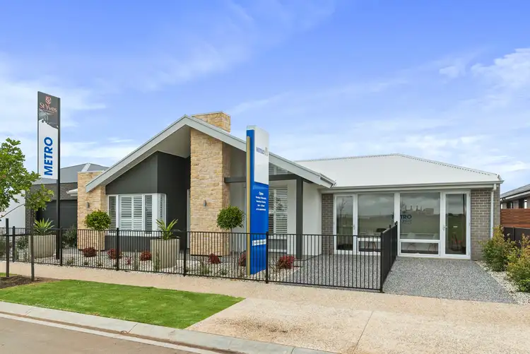 Second view of Homely house listing, 8 The Avenue, Roseworthy SA 5371