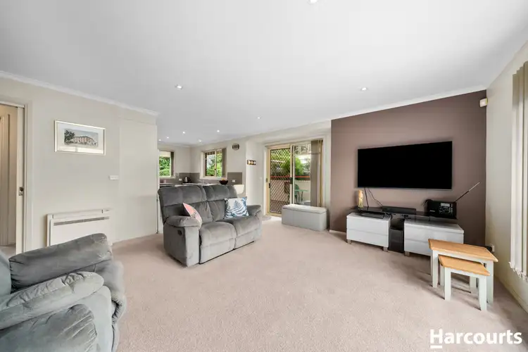 1/13A Raminea Road, Lindisfarne TAS 7015