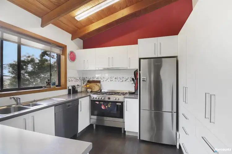 2 Cobrooga Drive, St Helens TAS 7216