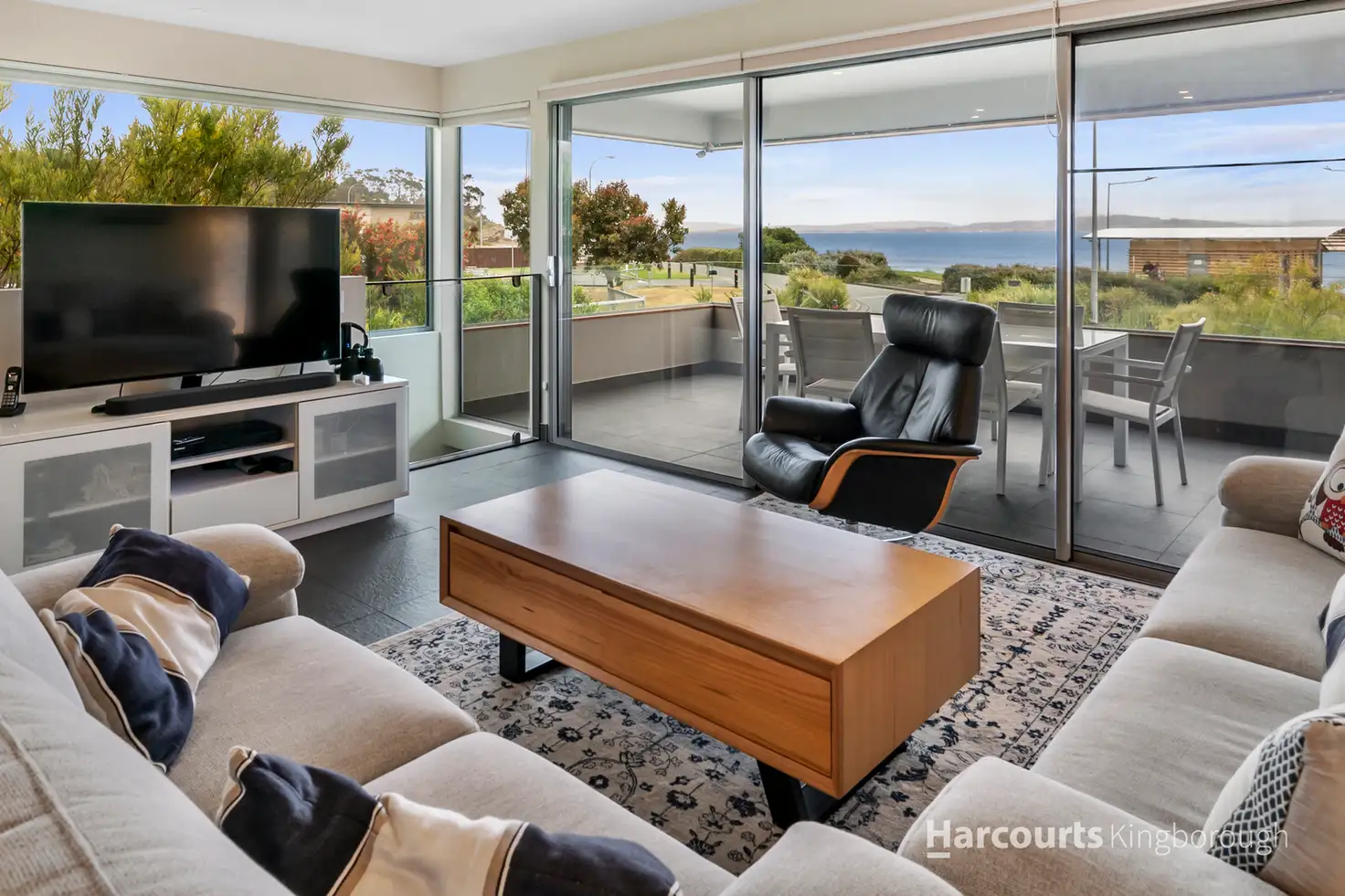 Main view of Homely unit listing, 1/26 Ocean Esplanade, Blackmans Bay TAS 7052