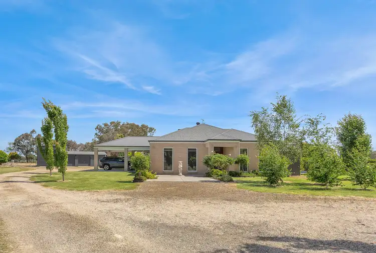 Second view of Homely house listing, 27 Bookless Court, Oxley VIC 3678