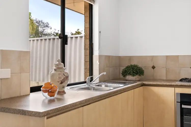 Fifth view of Homely house listing, 4/14-16 Farnham Street, Bentley WA 6102