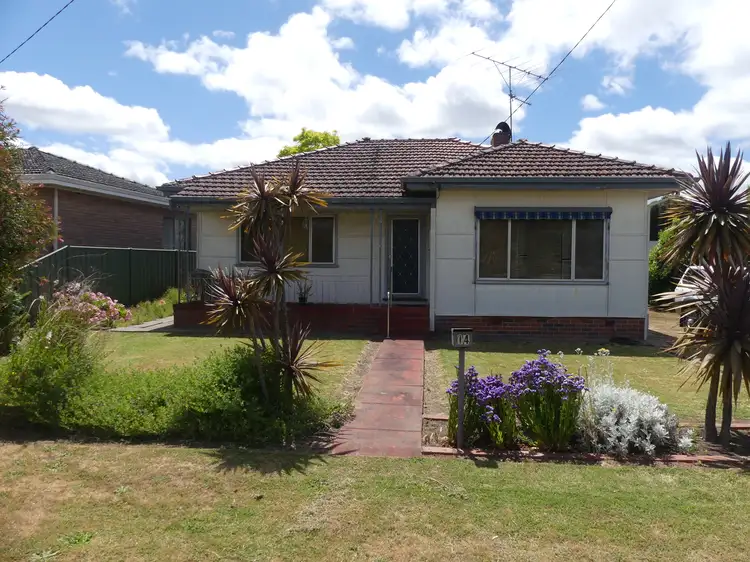 14 Arnott Street, Manjimup WA 6258