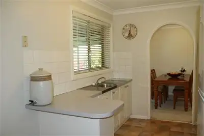 Fifth view of Homely house listing, 8 Hellyer Court, Dubbo NSW