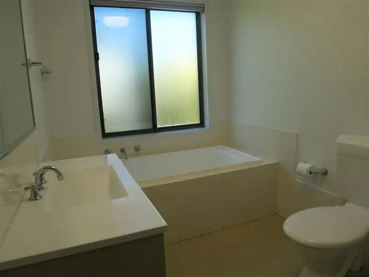 Fifth view of Homely semi-detached listing, 11 Silvereye Circuit, Woodcroft NSW 2767