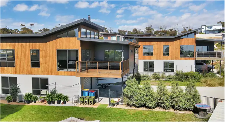 1/13 Wrinklers Drive, Scamander TAS 7215