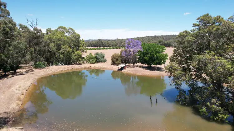 118 McGlew Road, Lower Chittering WA 6084