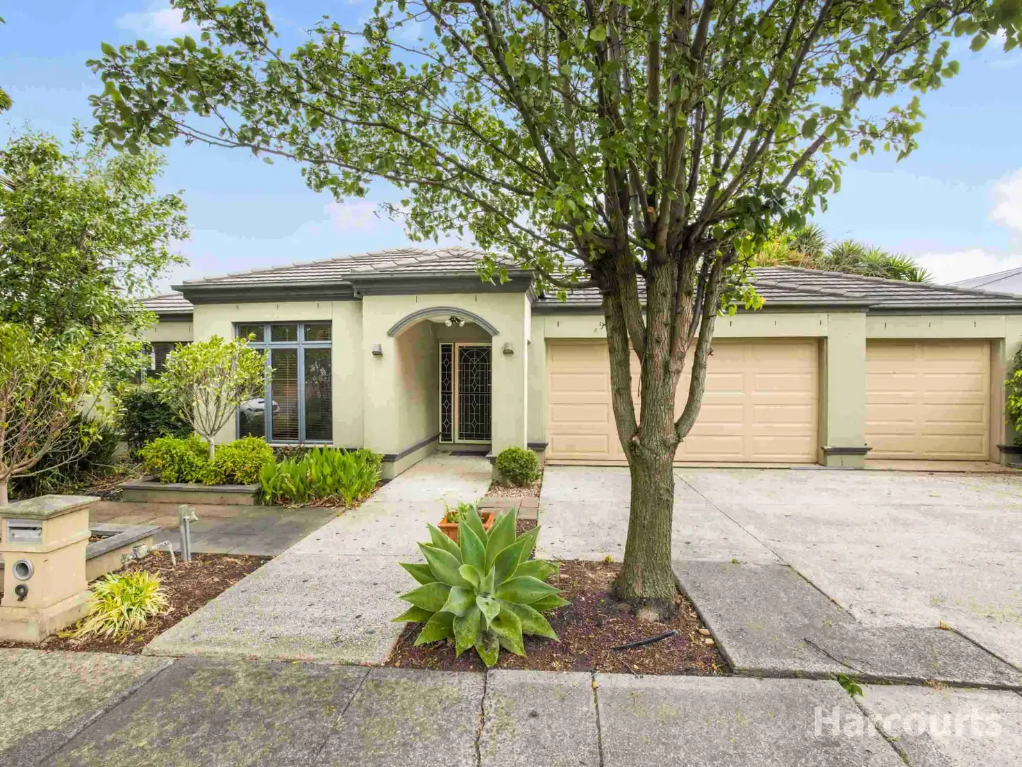 Main view of Homely house listing, 9 Ridgemont Drive, Berwick VIC 3806