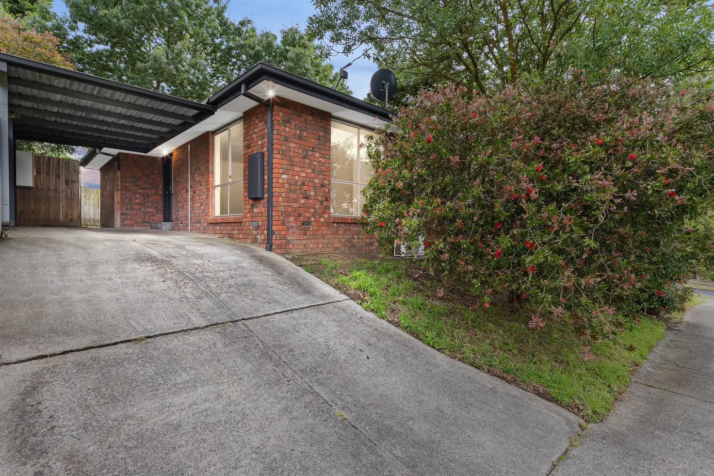 Main view of Homely house listing, 19 Barradine Crescent, Vermont South VIC 3133