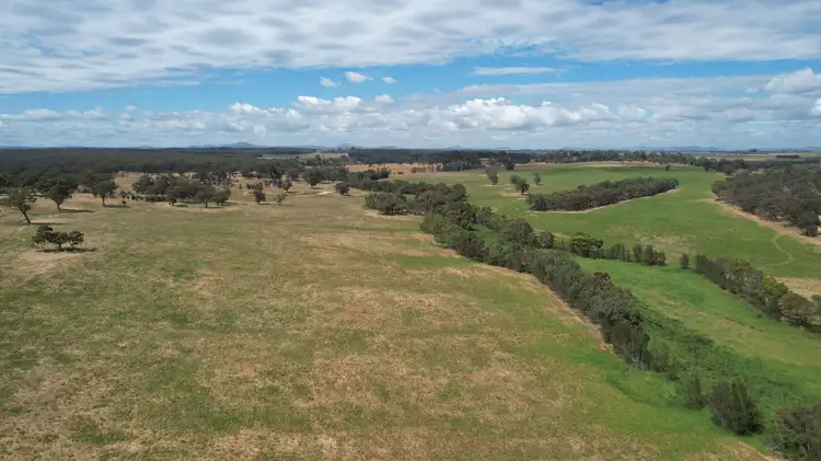 35 Strathlea Road, Joyces Creek VIC 3364