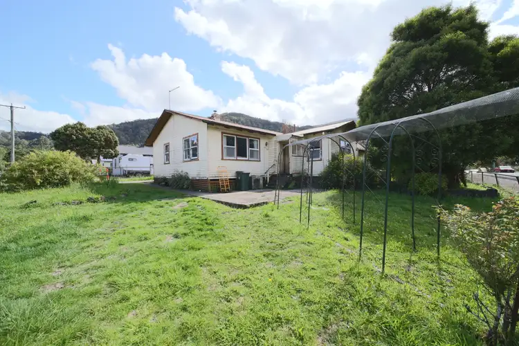 2 Cohen Street, Rosebery TAS 7470