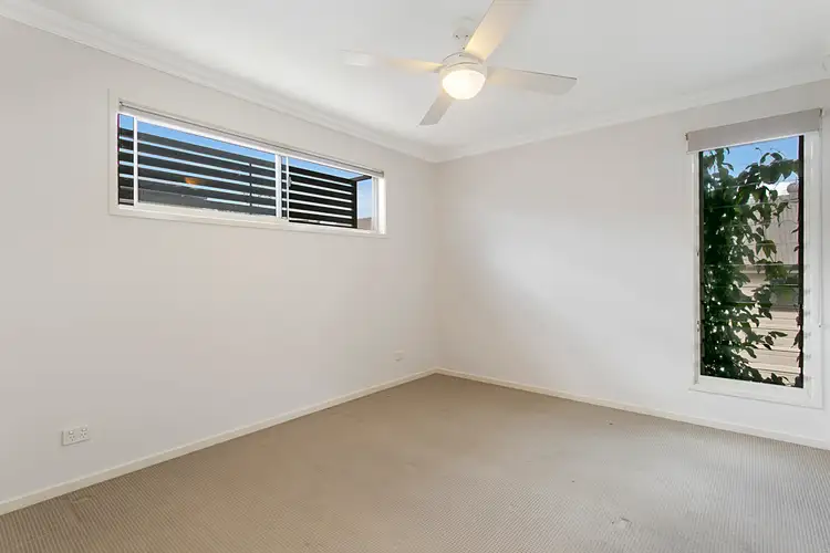 Third view of Homely unit listing, 1/21 Elliott Street, Kangaroo Point QLD 4169