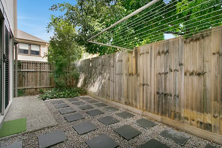 Fifth view of Homely unit listing, 1/21 Elliott Street, Kangaroo Point QLD 4169