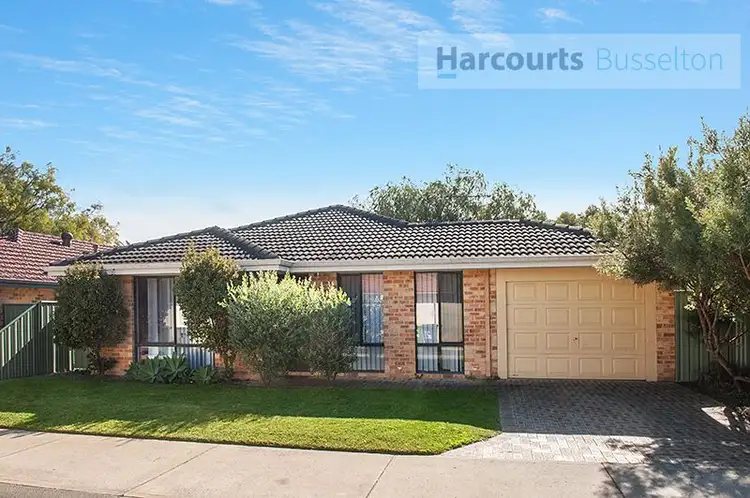 21 Honeyeater Crescent
