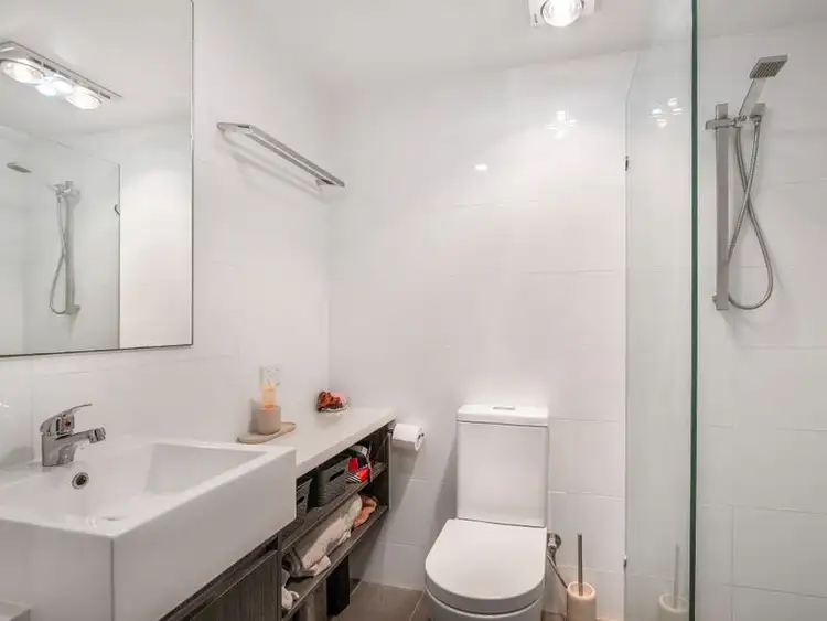 Fifth view of Homely apartment listing, 2/45 Clarence Road, Indooroopilly QLD 4068