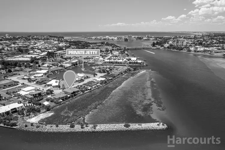 2/45 Rialto Place, Halls Head WA 6210