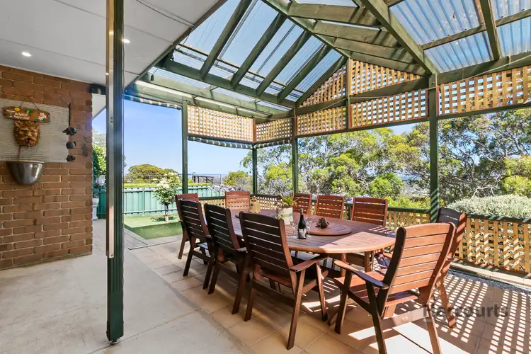 74 Seaview Drive