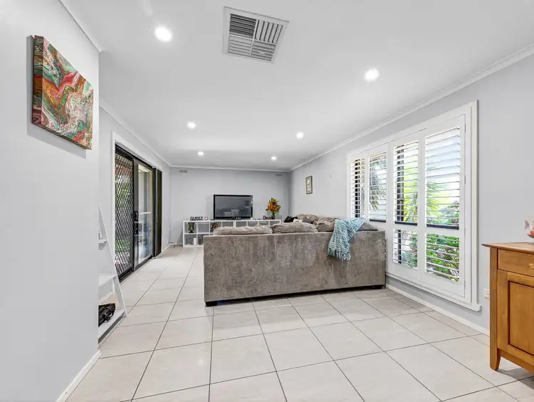 Second view of Homely house listing, 6 Walter Street, Wangaratta VIC 3677