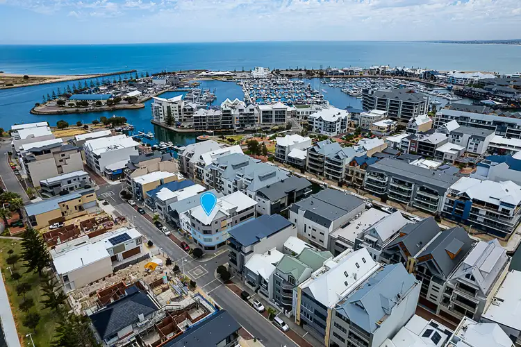 Third view of Homely house listing, 2/15 Treviso Mews, Mandurah WA 6210