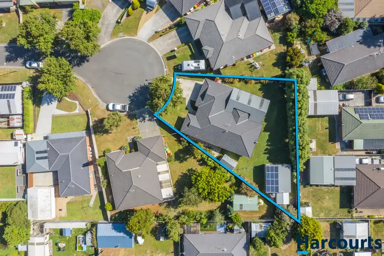 Second view of Homely house listing, 7 Ellsworth Close, Sebastopol VIC 3356