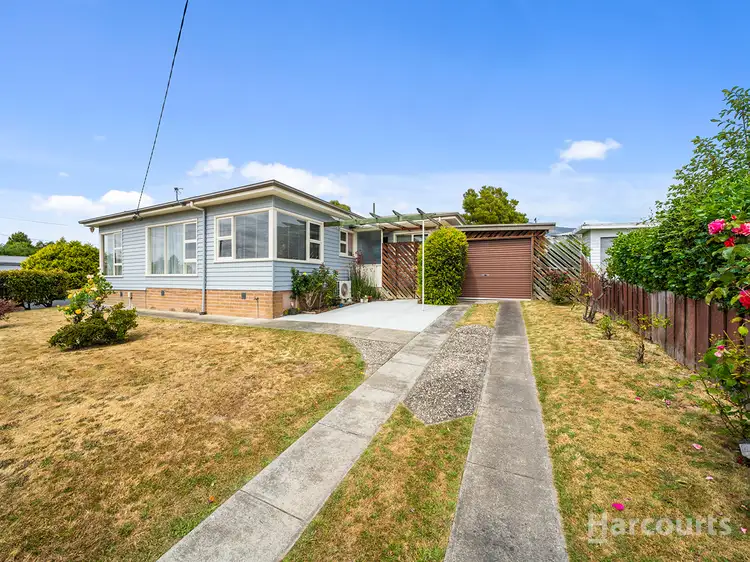 52 Brent Street