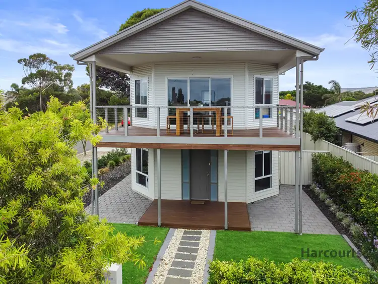 8 Throw Street, Aldinga Beach SA 5173