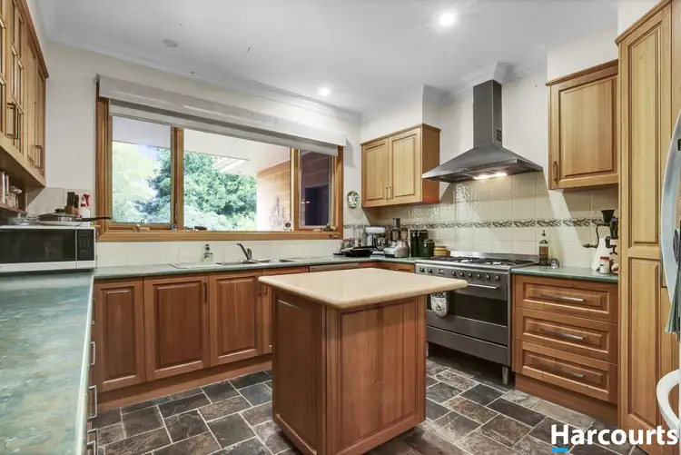 Sixth view of Homely house listing, 1 Olinda Court, Leongatha VIC 3953