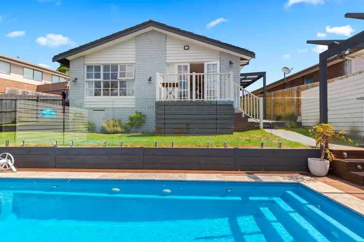 6 Rochester Road, Somerville VIC 3912