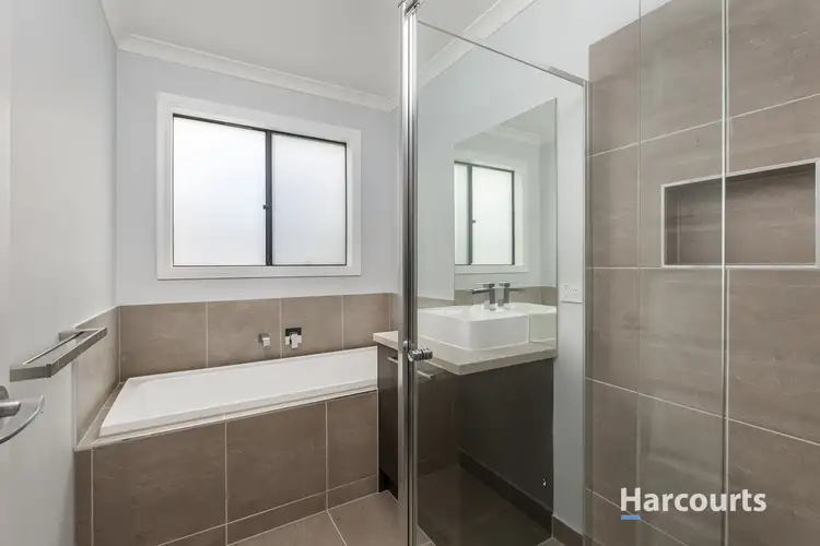 Fifth view of Homely house listing, 9 Caravan Parade, Berwick VIC 3806