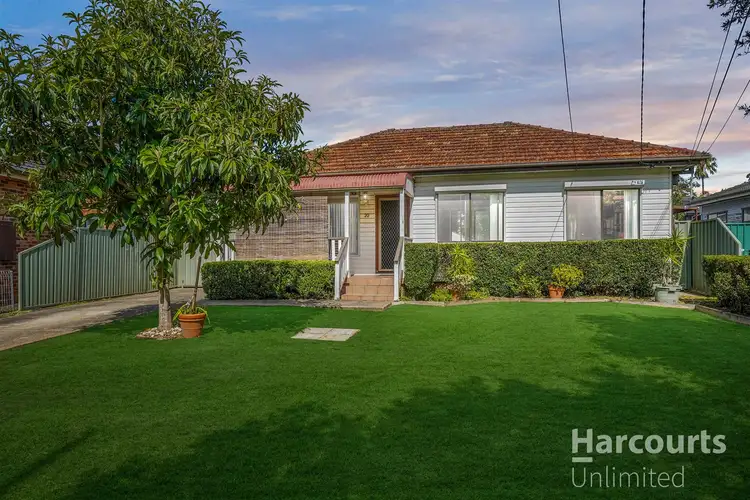 20 Burdett Crescent, Blacktown NSW 2148