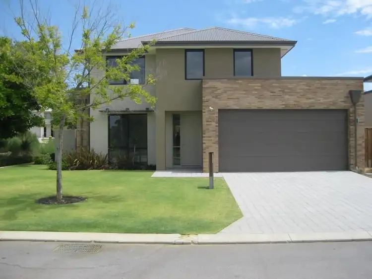 Second view of Homely house listing, 6 Middleton Loop, Meadow Springs WA 6210