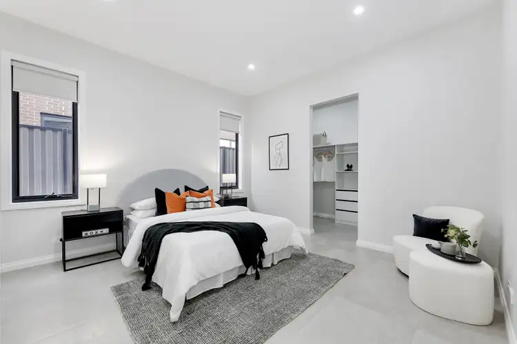 Fifth view of Homely house listing, 112 Fairways Boulevard, Craigieburn VIC 3064