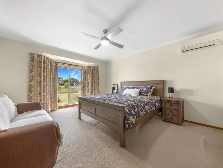 Sixth view of Homely house listing, 44 Simpson Street, Oxley VIC 3678