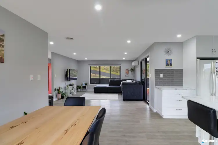 Seventh view of Homely house listing, 17-19 Susan Court, St Helens TAS 7216