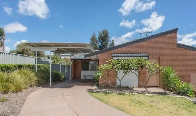 1/36 Harford Way, Girrawheen WA 6064