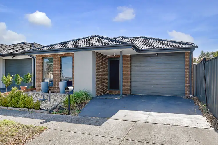 Second view of Homely house listing, 21 Woodgrove street, Craigieburn VIC 3064