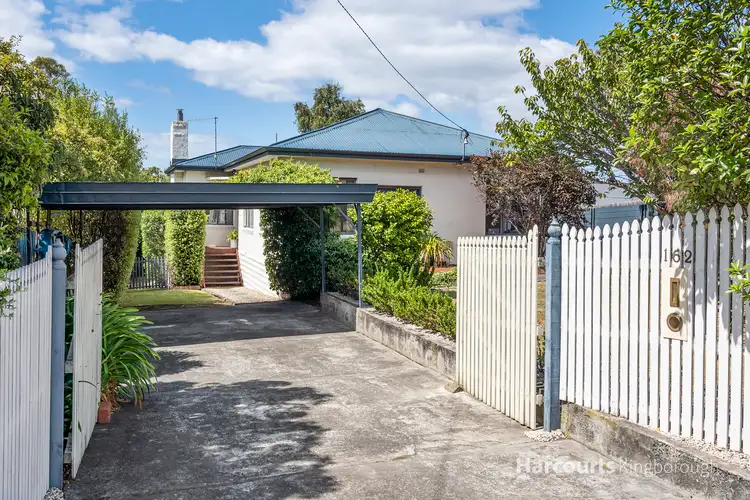 162 Roslyn Avenue, Blackmans Bay TAS 7052