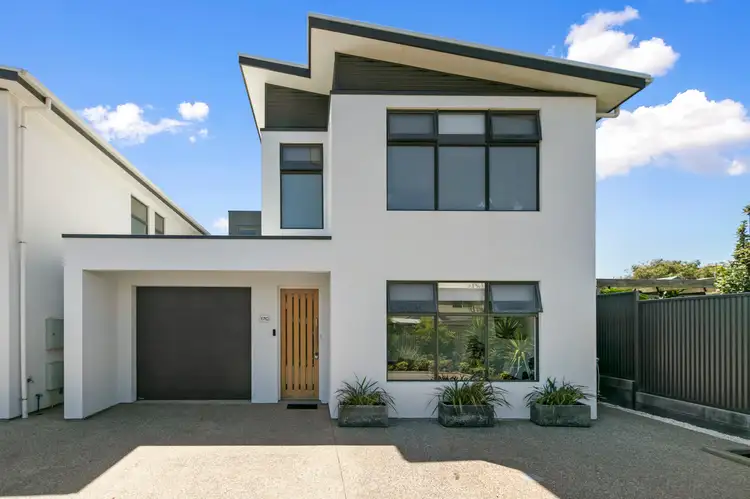 17C Anderson Avenue